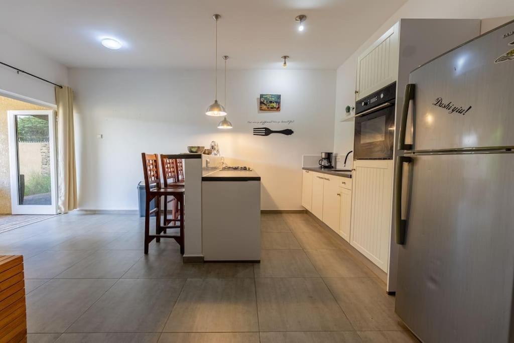 Cocobana Resort Two-Bedroom Apartment Ground Floor Виллемстад Экстерьер фото